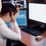 10 Pertarungan Emosi vs. Logika dalam Trading: Mana yang Lebih Berbahaya?